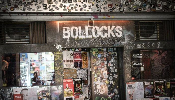 Bollocks Rock Bar - Barcelona