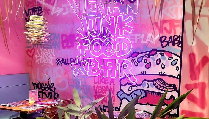 Vegan Junk Food Bar - Barcelona 